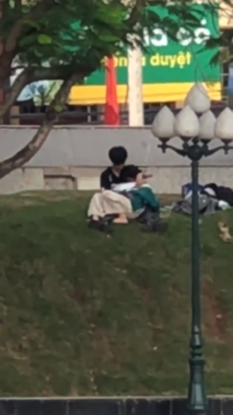 VIET69 - Đôi bạn học sinh trẻ ở Bắc Ninh hot nhất hôm nay